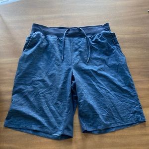 Lululemon Mens XL Navy Athletic Shorts